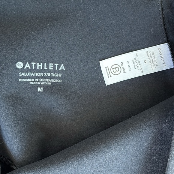 ATHLETA SALUTATION STASH HIGH RISE 7/8 LEGGING - Picture 9 of 12